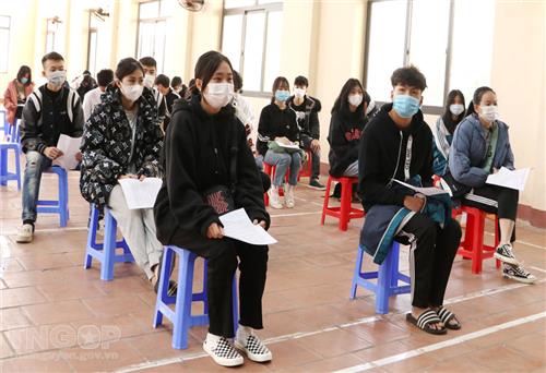 Trên 100.800 trẻ 12-17 tuổi được tiêm 1 mũi vắc-xin phòng COVID-19