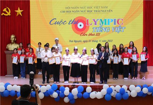 Cuộc thi Olympic tiếng Việt lần thứ 3
