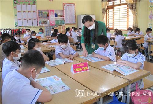 Bộ Giáo dục và Đào tạo hướng dẫn tổ chức dạy lớp ghép cấp tiểu học