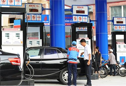 Đề xuất chu kỳ điều chỉnh giá xăng dầu lên 15 ngày