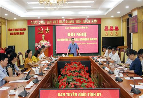 Thực hiện tốt công tác khoa giáo trong tình hình mới