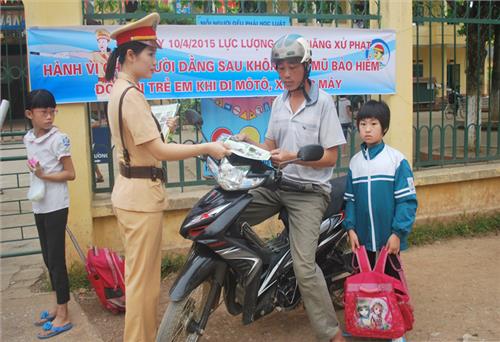 Chung tay giảm thiểu tai nạn giao thông cho trẻ em