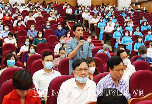 Nhiều kiến nghị của cử tri liên quan đến công tác khám, chữa bệnh