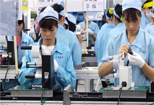 Nhiều dự án trong khu công nghiệp tăng vốn đầu tư