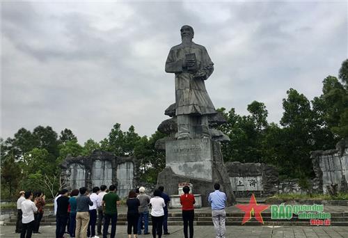 Xây dựng hồ sơ trình UNESCO vinh danh Hải Thượng Lãn Ông Lê Hữu Trác