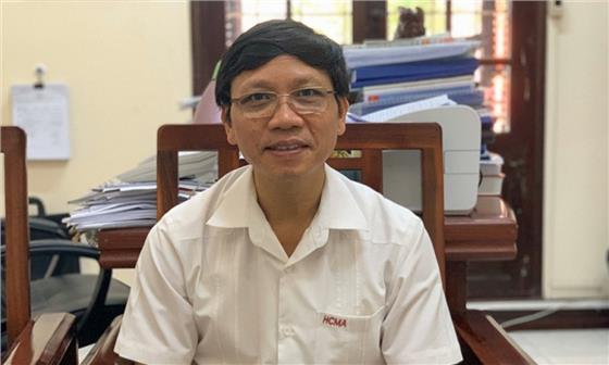 Cảnh giác với chủ nghĩa cá nhân và lòng tham quyền lực