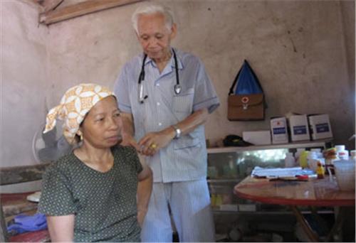 Thương người như thể thương thân