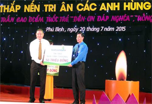Chung tay vì cộng đồng