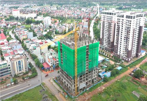 Giữ vững phong độ thi công, diện mạo tòa Lotus 2 Green City Bắc Giang thay đổi từng ngày