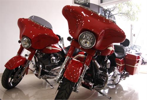 Bộ đôi Harley Davidson CVO Street Glide về Việt Nam