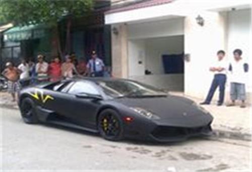 Siêu xe Lamborghini LP670-4 SV về Việt Nam