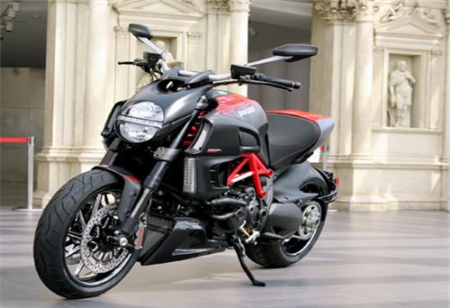 Cảm nhận ban đầu về Ducati Diavel