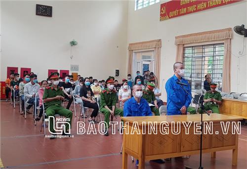 Xét xử lưu động 2 vụ án hình sự liên quan đến ma tuý