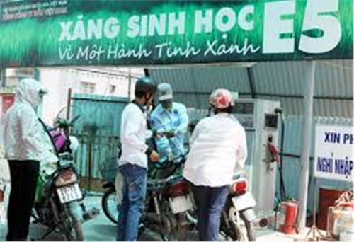 Đẩy mạnh việc tuyên truyền sử dụng xăng E5