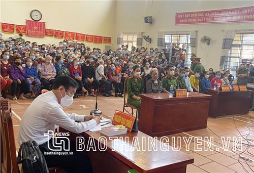 15 năm tù cho người phụ nữ dùng búa đánh chết chồng