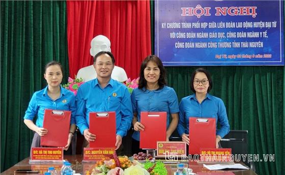 Phối hợp để thực hiện tốt chức năng của Công đoàn
