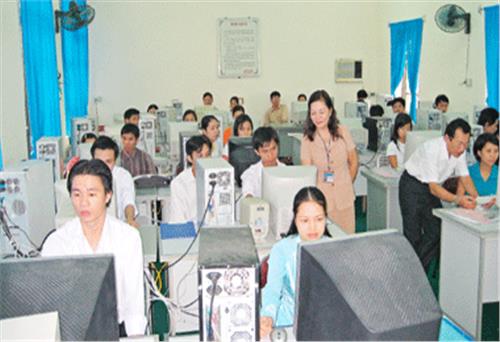 Đảng bộ Sở Giáo Dục- Đào tạo với Cuộc vận động Học tập và làm theo tấm gương đạo đức Hồ Chí  Minh.