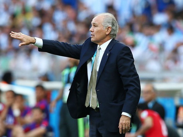  Huấn luyện viên Alejandro Sabella.