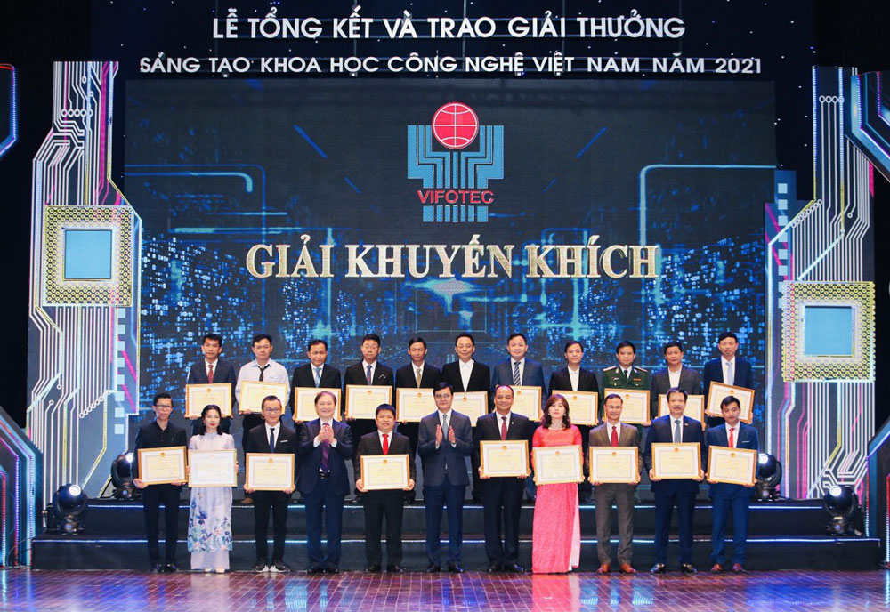 Công ty CP Kim loại màu Thái Nguyên-Vimico vừa vinh dự nhận giải thưởng Sáng tạo khoa học công nghệ Việt Nam VIFOTEC năm 2022.