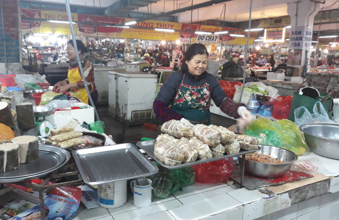 Sau Tết Nguyên đán, nhiều tiểu thương đã hoạt động trở lại, nguồn cung dồi dào, giá cả ổn định. Ảnh chụp tại Chợ Thái (T.P Thái Nguyên).