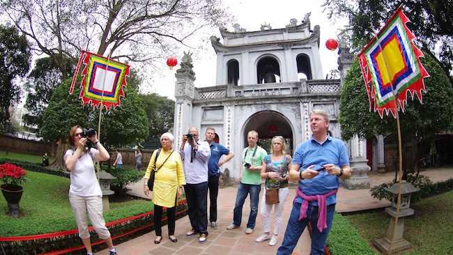  Lượng khách Hàn Quốc và Mỹ đến Việt Nam nhiều nhất. Ảnh minh họa