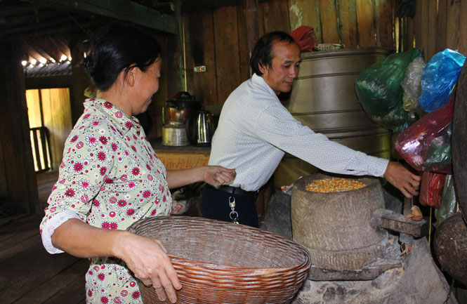  Không chỉ trách nhiệm với việc làng, việc nước, tích cực chăm lo đời sống người dân, anh Ngô Văn Chú, người có uy tín, Trưởng xóm Mỏ Chì, xã Cúc Đường (Võ Nhai) còn tích cực phát triển kinh tế gia đình.