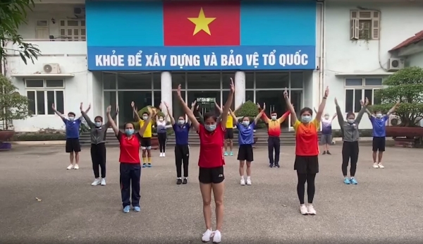  Mỗi người dân hãy lựa chọn cho mình môn thể thao phù hợp để duy trì tập luyện, hưởng ứng phong trào "Cả nhà tập ngay đánh bay COVID". (Ảnh minh họa)