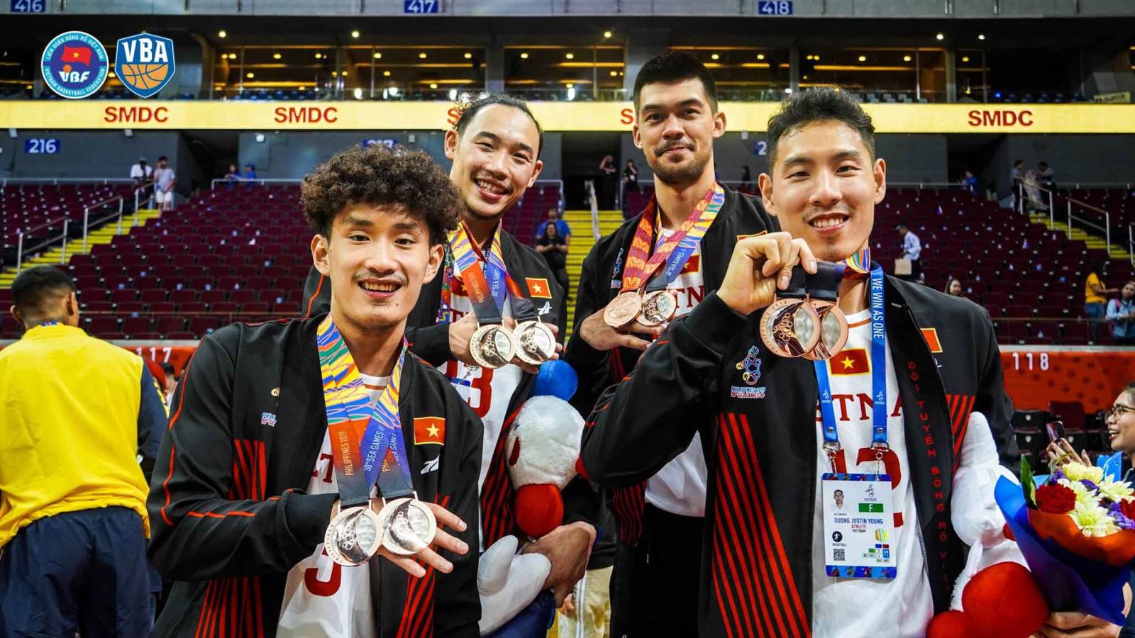   Đội tuyển quốc gia và huy chương đồng SEA Games 30.