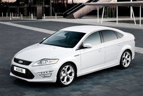 Ford Mondeo 2011.