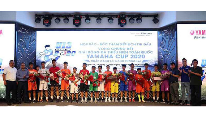  16 đội bóng tham dự vòng chung kết U13 quốc gia 2020.