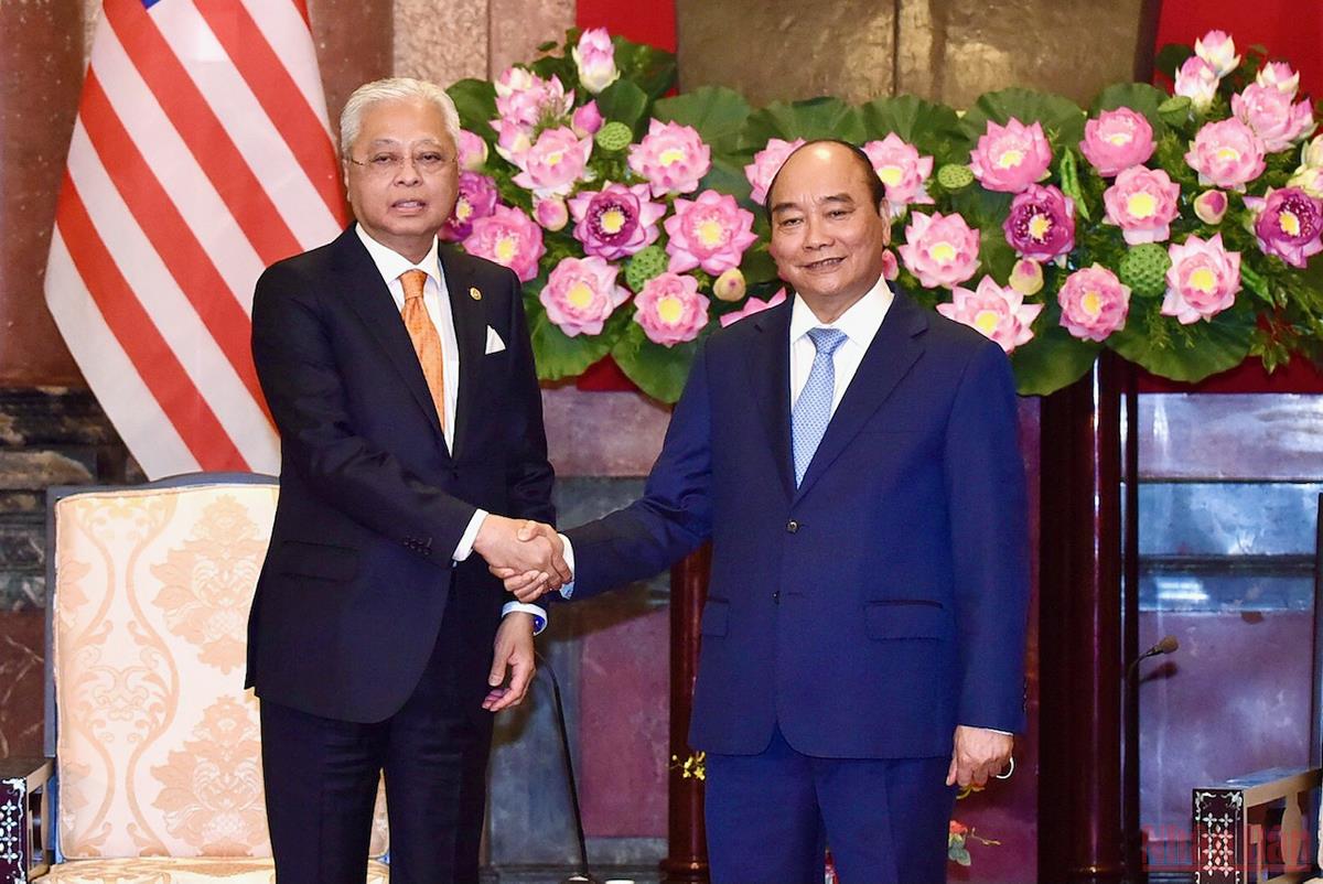  Chủ tịch nước Nguyễn Xuân Phúc tiếp Thủ tướng Malaysia Ismail Sabri Yaakob thăm chính thức Việt Nam.