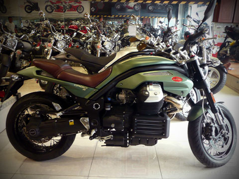  Moto Guzzi Griso 1200SE 2012 do Motorsport nhập về Sài Gòn.