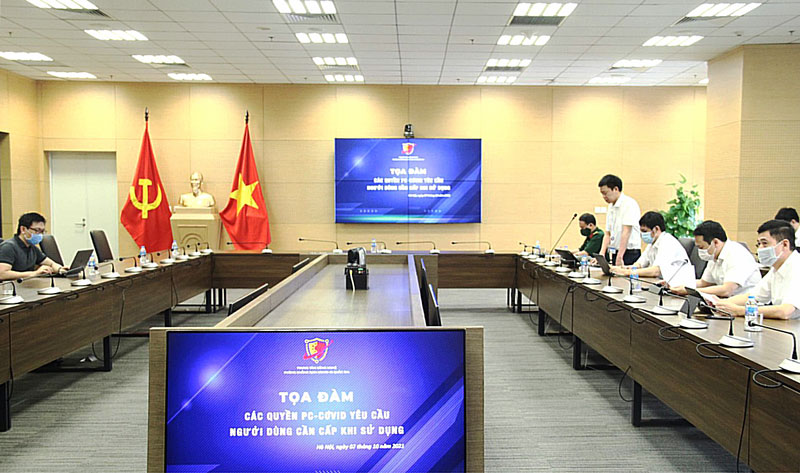  Toàn cảnh tọa đàm.