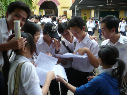  Thí sinh cũng có thể gọi tới phản ánh với Thanh tra Bộ GD-ĐT về những vấn đề bức xúc của mình