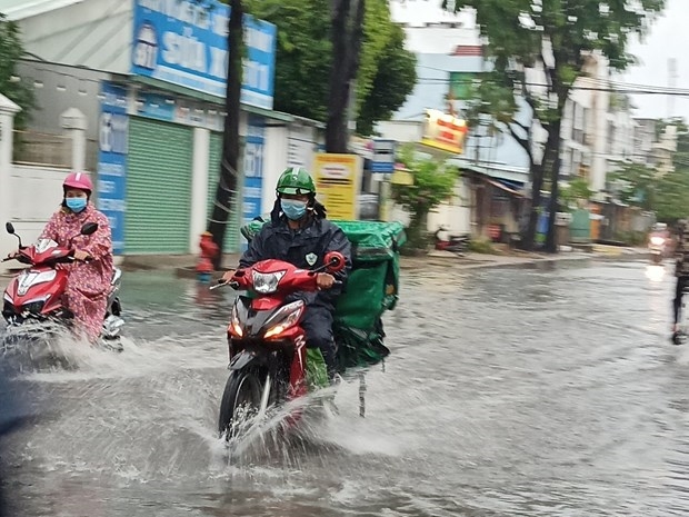 Mưa lớn có thể gây ngập úng cục bộ tại nhiều tuyến đường. Ảnh minh họa (TTXVN).