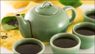 Uống trà xanh giúp điều hoà lượng đường trong máu