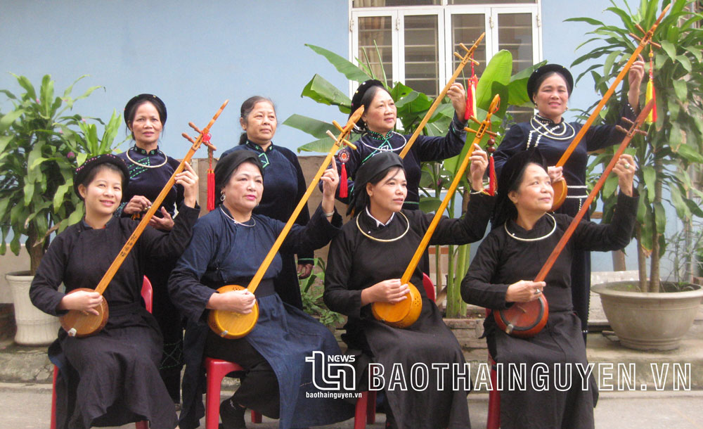  Câu lạc bộ hát then – đàn tính T.P Thái Nguyên.