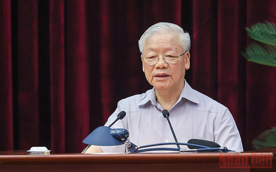  Tổng Bí thư Nguyễn Phú Trọng phát biểu chỉ đạo Hội nghị. (Ảnh: ĐĂNG KHOA)