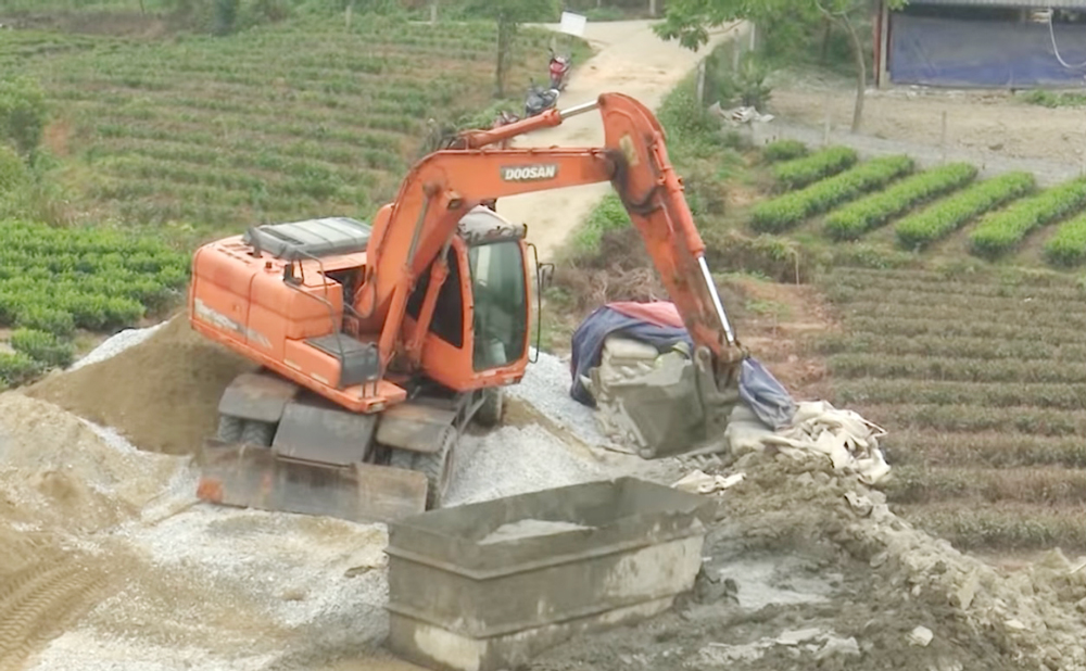  Đường tràn liên hợp xóm 9, 10 (xã Tân Linh) có tổng vốn đầu tư trên 1,2 tỷ đồng là một trong những công trình thiết thực chào mừng 100 năm thành lập huyện Đại Từ.