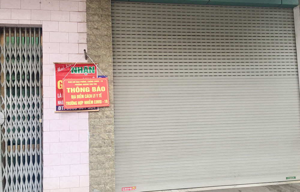  Một hộ dân ở phường Hoàng Văn Thụ (T.P Thái Nguyên) có người mắc COVID-19 đang thực hiện điều trị tại nhà thực hiện nghiêm quy định về phòng, chống dịch.
