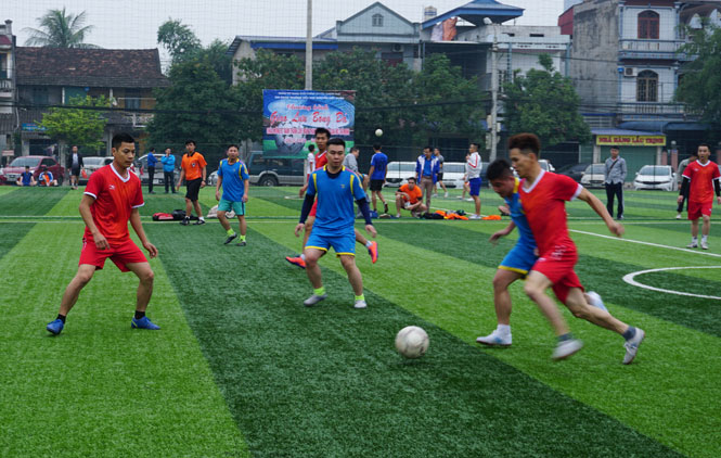  Trận đấu giữa Đội Sở Nông nghiệp & PTNT với Liên quân đội Sở Nội vụ - Sở Tư pháp.