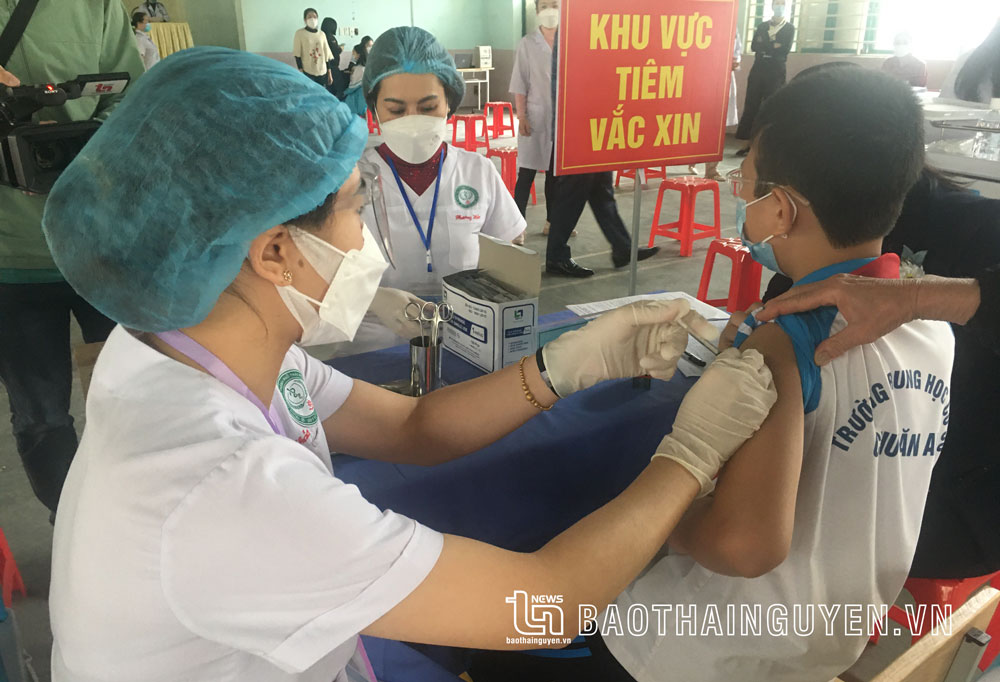 Thái Nguyên có gần 167 nghìn trẻ từ 5 đến dưới 12 tuổi. Hiện nay, tỉnh đang đẩy mạnh tiêm vắc-xin phòng COVID-19 cho trẻ ở lứa tuổi này.