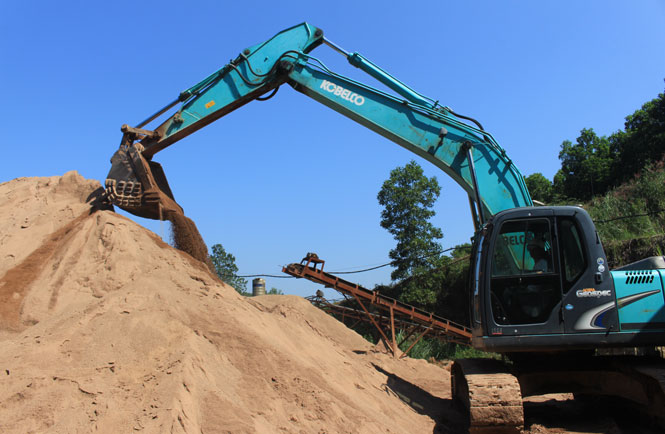  Sản phẩm cát nhân tạo được sản xuất tại mỏ của Công ty cổ phần Khai khoáng Miền núi.  