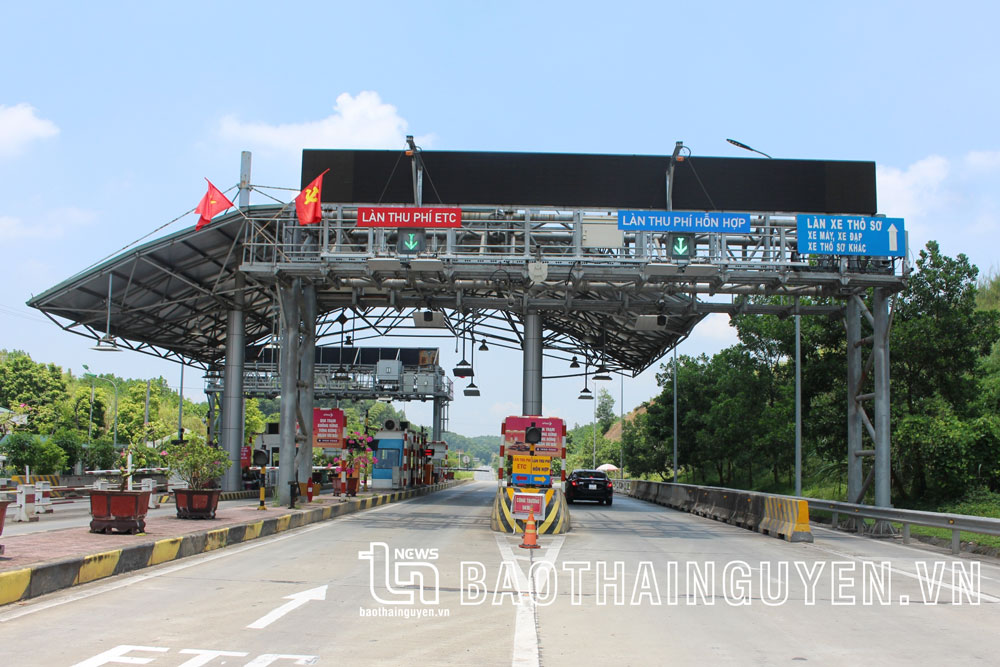 Hiện nay, Trạm thu phí tuyến đường Thái Nguyên - Chợ Mới đã thực hiện thu phí tự động không dừng 2/4 làn.