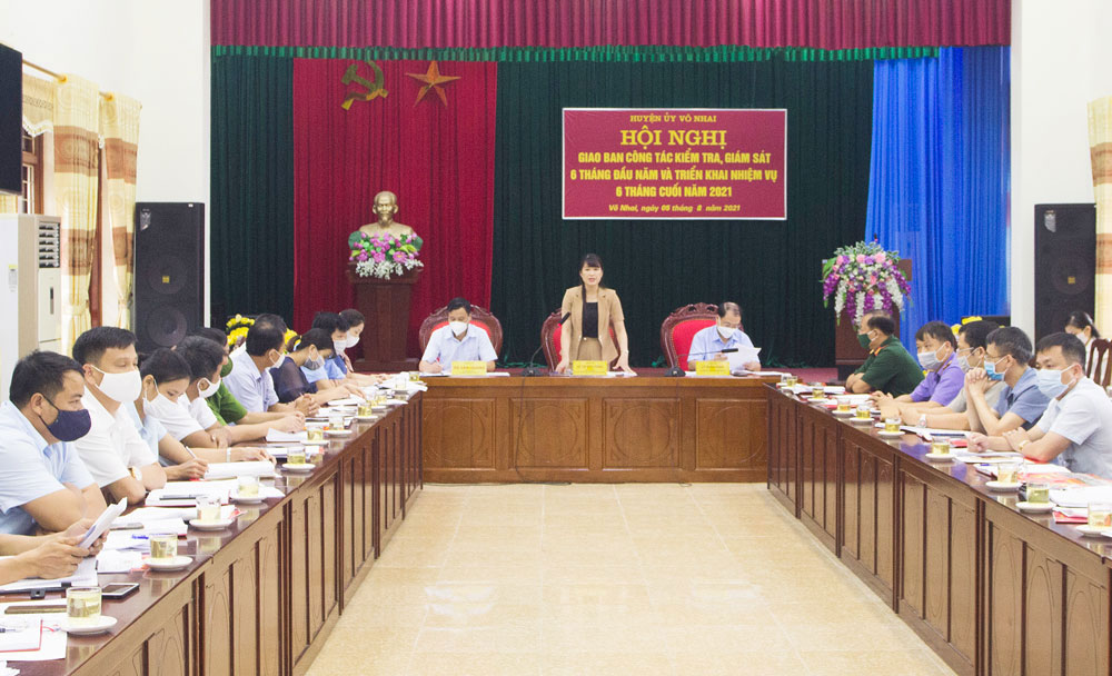  Hội nghị giao ban công tác kiểm tra, giám sát của Huyện ủy Võ Nhai, tháng 8-2021.