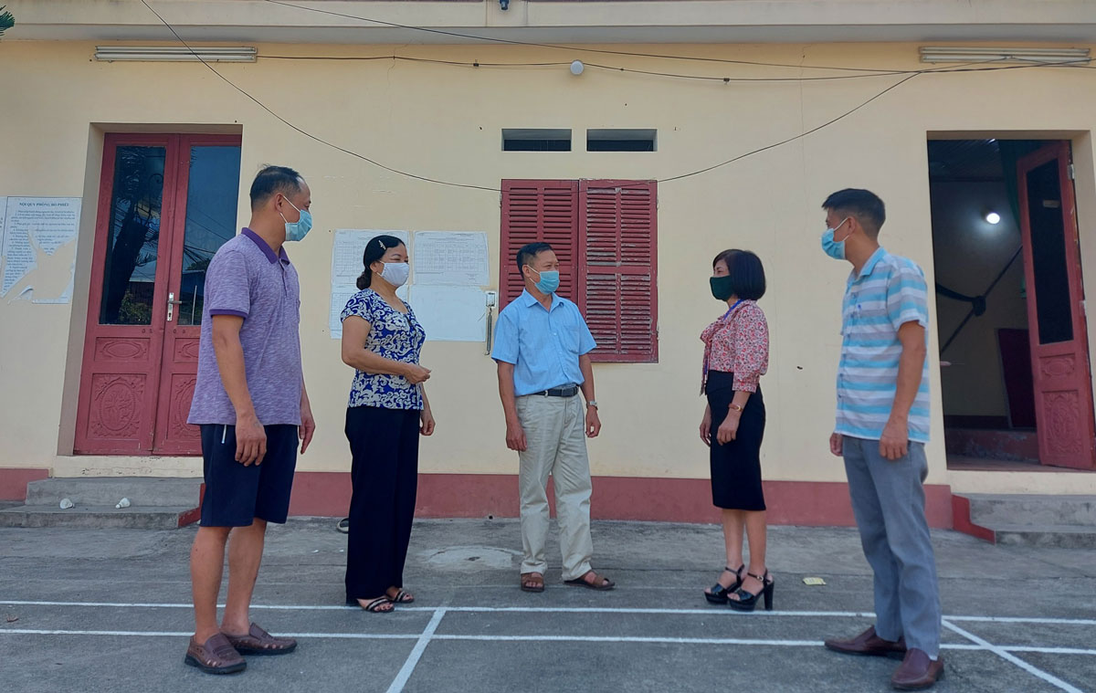  Chi bộ tổ dân phố 4 (Đảng bộ phường Phú Xá, T.P Thái Nguyên) quan tâm tạo nguồn phát triển đảng viên mới là cán bộ các đoàn thể.