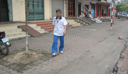  Giờ mỗi ngày luật sư Nguyễn Mạnh Hùng rèn luyện thân thể bằng cách đi bộ 6km.