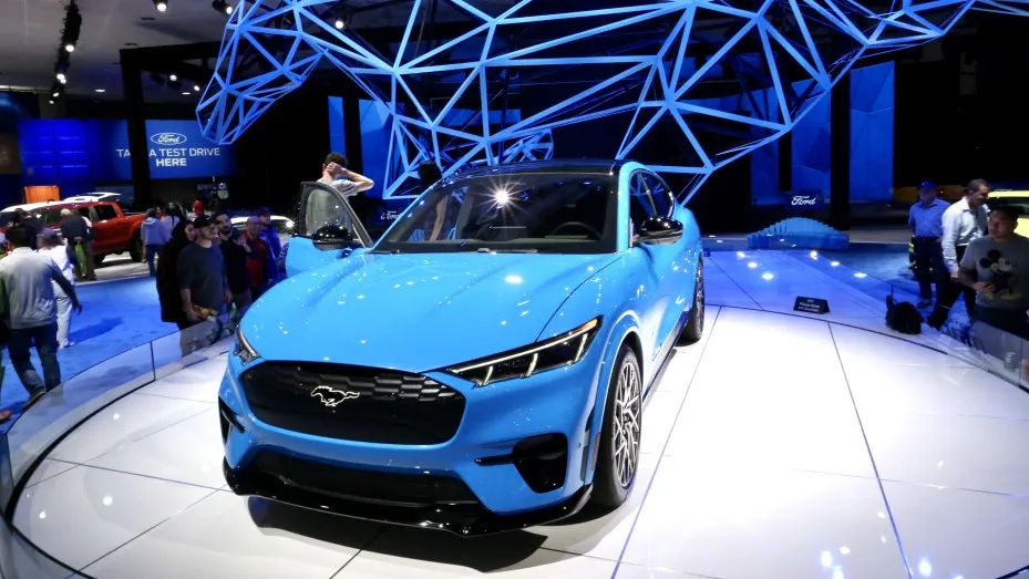  Hãng sản xuất ô tô của Mỹ Ford Motor Co sẽ triệu hồi ô tô điện (EV) mẫu Mustang Mach-E tại Mỹ. Ảnh minh họa: Getty Images
