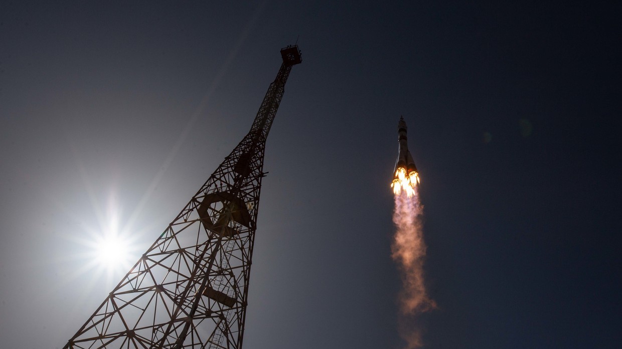  Tàu vũ trụ Soyuz MS-18 Nga rời bệ phóng Baikonur, Kazakhstan. Ảnh: Sputnik