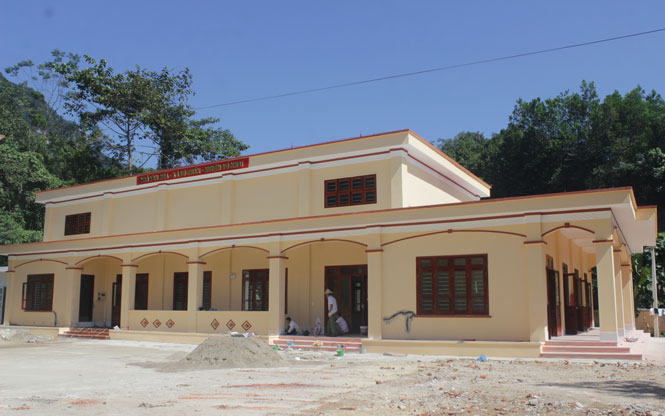  Nhà văn hóa xã Vũ Chấn (Võ Nhai) được đầu tư xây dựng mới đạt chuẩn theo tiêu chí NTM với tổng mức đầu tư trên 3,7 tỷ đồng.